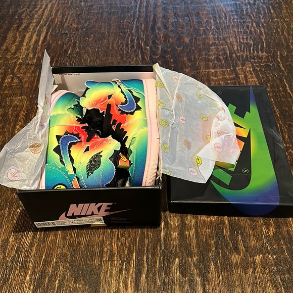 J. Balvin x Air Jordan Retro 1 OG High — Colores Y Vibras 🔥🔥🔥 - Picture 2 of 7